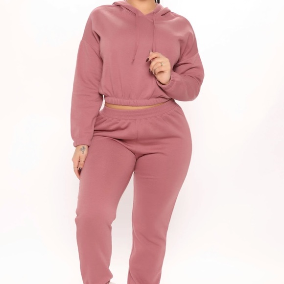 Bozzolo Pants - Fashion Nova crop top sweatsuit